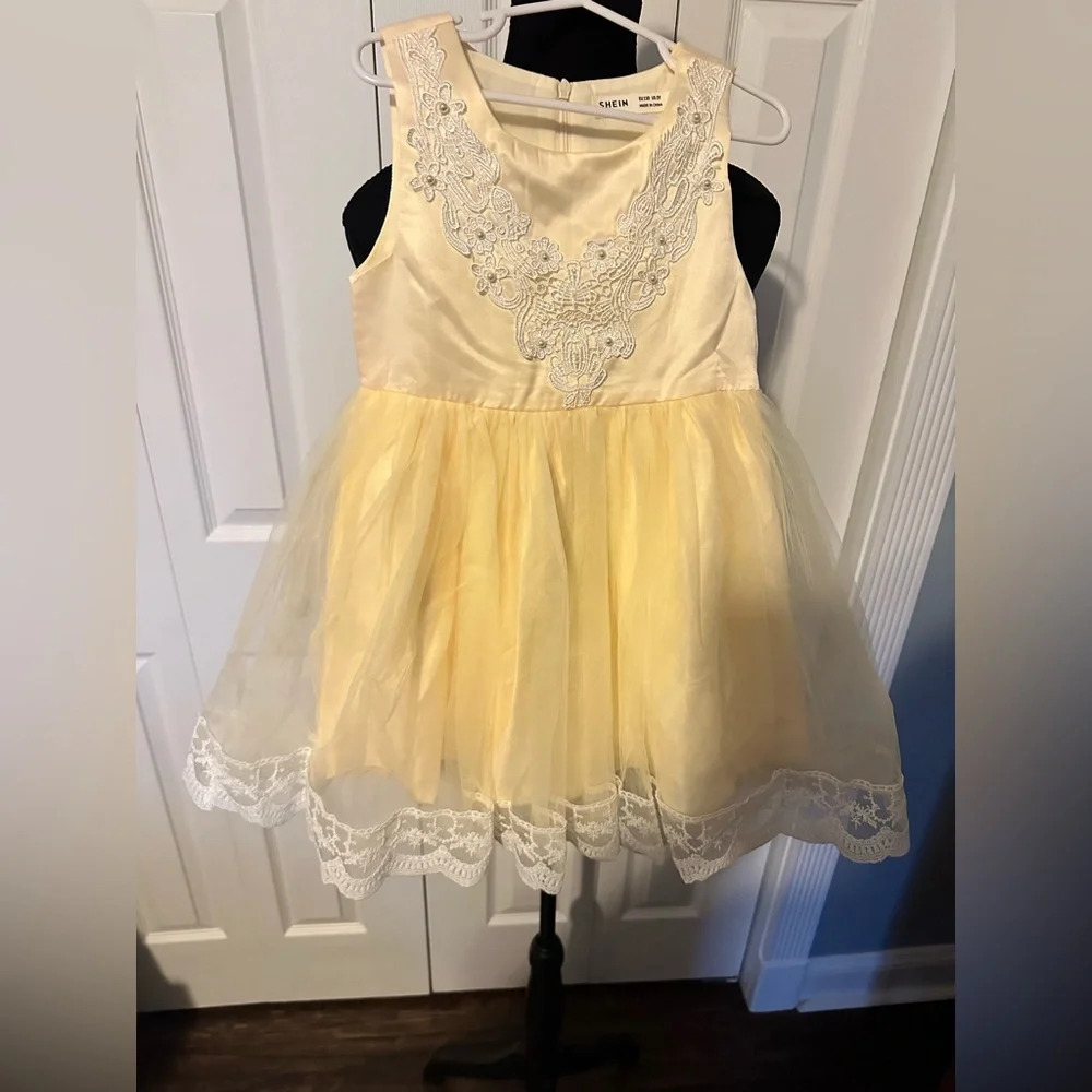 New w/o tags Toddler Formal Dress - Picture 1 of 4